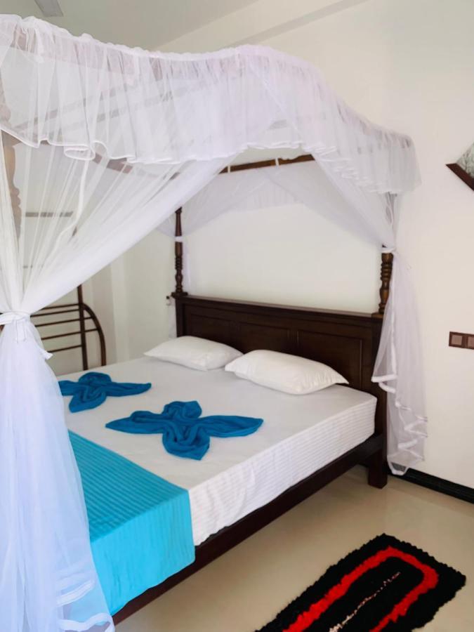 Ramesh Guesthouse Mirissa Ngoại thất bức ảnh