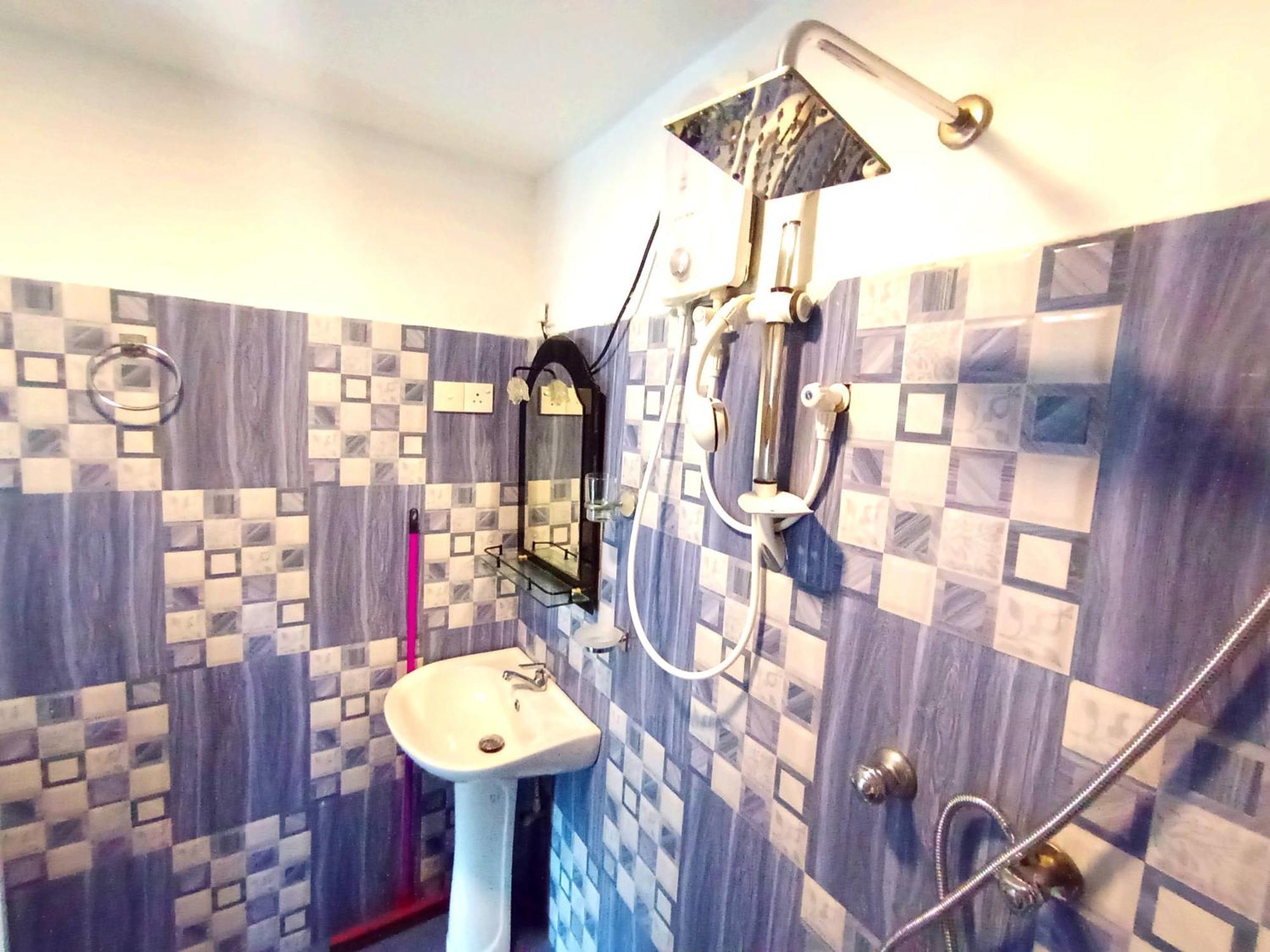 Ramesh Guesthouse Mirissa Ngoại thất bức ảnh